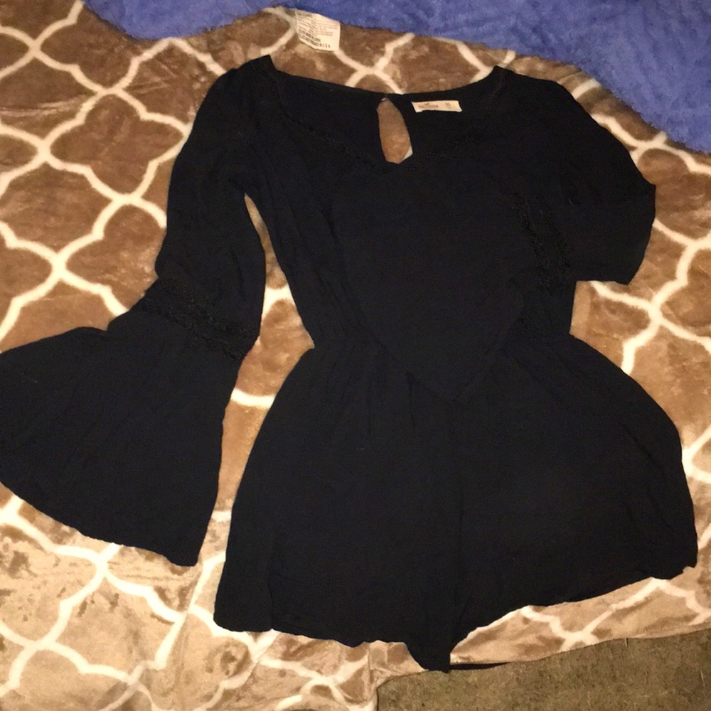 Hollister romper